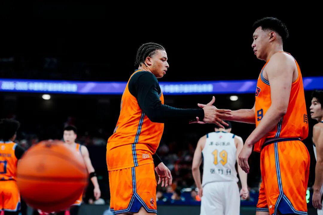 hth-全明星首发,上海男篮不配?